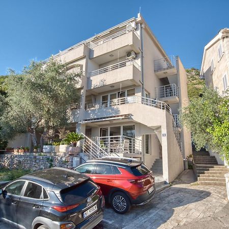 Apartman Marija Lux Sveti Stefan Eksteriør billede