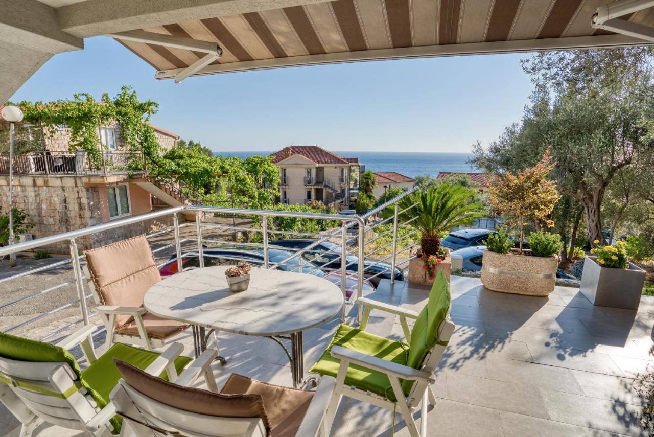 Apartman Marija Lux Sveti Stefan Eksteriør billede