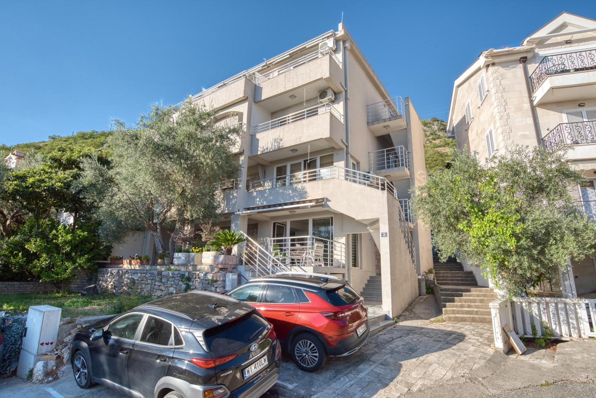 Apartman Marija Lux Sveti Stefan Eksteriør billede