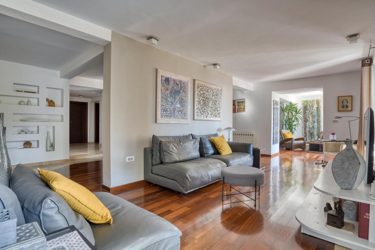 Apartman Marija Lux Sveti Stefan Eksteriør billede